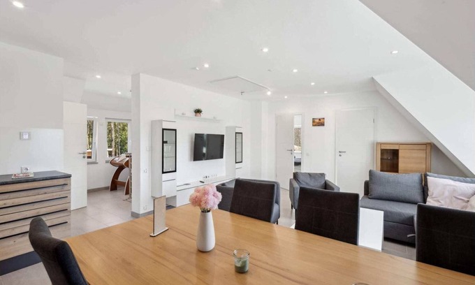 Schneverdingen Apartment | Moderne Ferienwohnung mit Terrasse