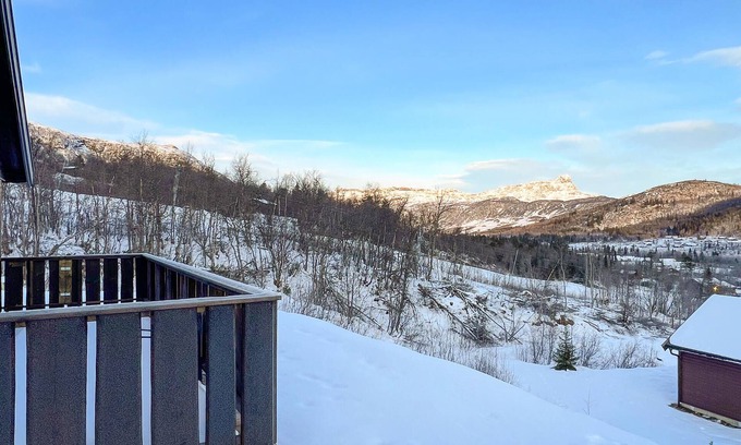 Vang House | Moderne hytte midt i skibakken