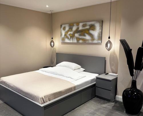 Farmsen - Berne Apartment | Modernes & Komfortables 1 Zimmer Privatwohnung im Einfamilienhaus