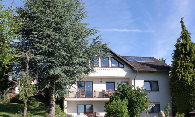 Waldeck Apartment | Modernly furnished 3- star-holiday apartment near the forest