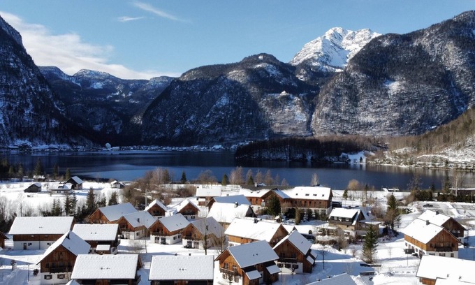 Obertraun House | Modernly furnished detached chalet