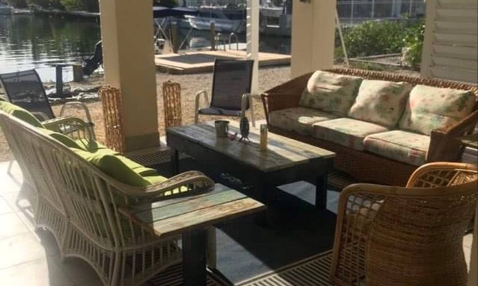 Sugarloaf Shores House | Modular House on beautiful Sugarloaf Key. Fabulous boating on your doorstep
