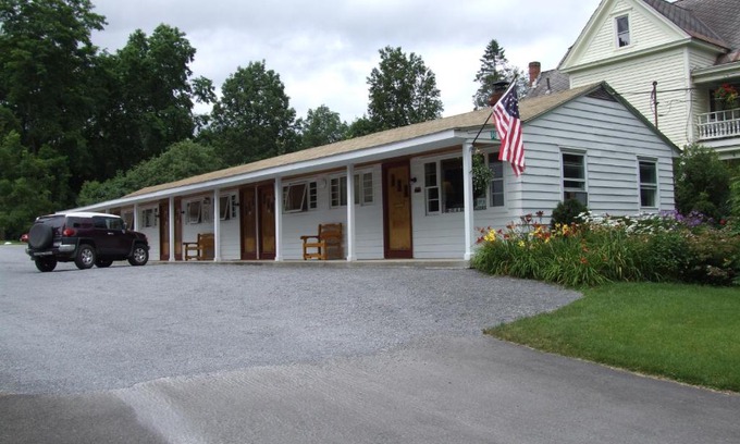 Cooperstown Hotel | Mohican Motel