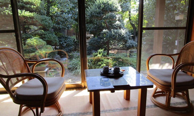 Kita Bed & Breakfast | Mokkoan