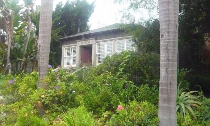 Laguna Beach Cottage | Molly's Beach Cottage- Perfect Getaway, Upgraded Beach Cottage