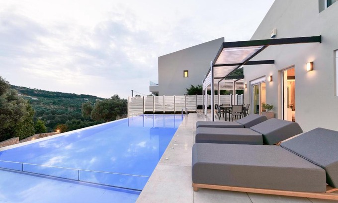 Agia Triada Villa | Moly - Luxury Villa with Heated Private Pool
