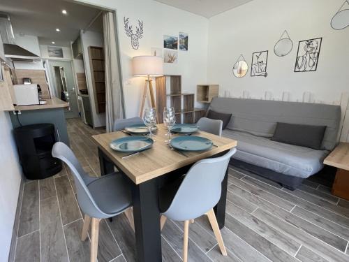 Saint-Etienne-en-Devoluy Apartment | Moment magique aux pieds des pistes à Superdevoluy