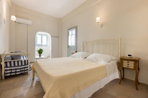 Psathi Bed & Breakfast | Monachofolitses