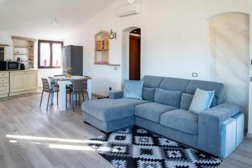 Baratili San Pietro House | Monica's Guesthouse