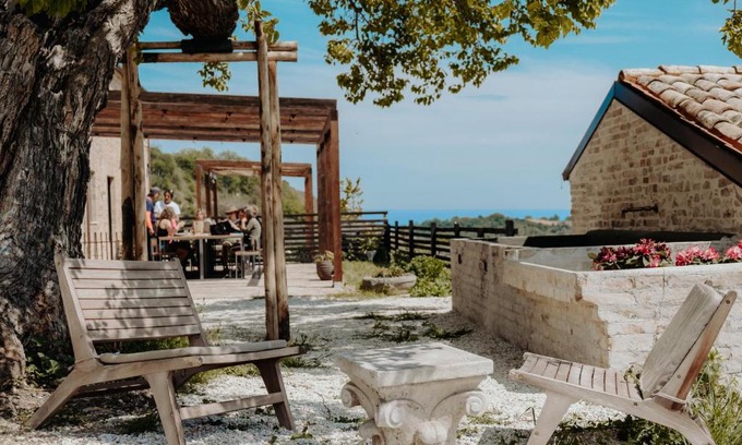 Fermo House | Monna Terra B&B