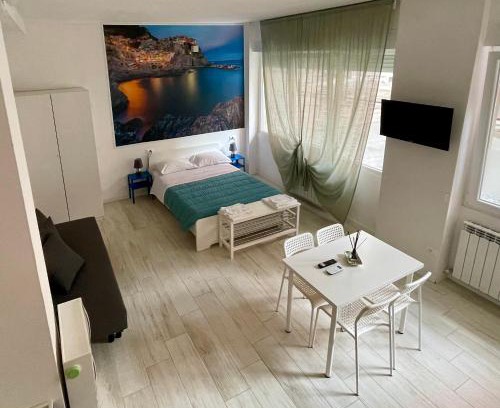 La Spezia Apartment | Monolocale con posto auto La Chicca del Golfo