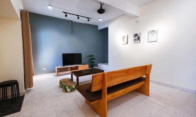 Taman Teh Teng Seng House | monstera homestay near Tambun, Ipoh Garden East