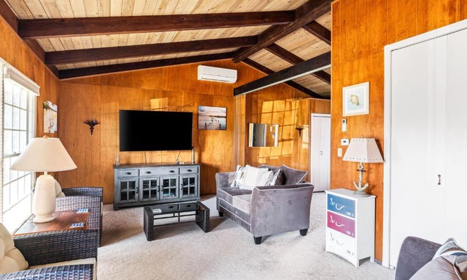 Culloden Shores House | Montauk Surf by the Sound