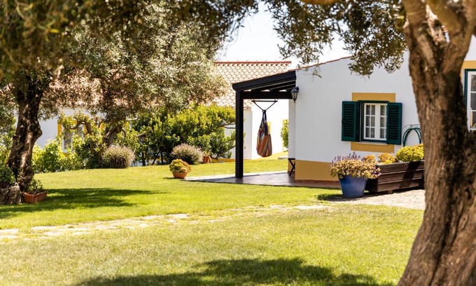 Zambujeira do Mar House | Monte Das Alpenduradas