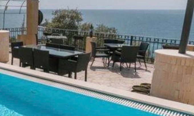 Sveti Stefan House | Monte Perla Residence