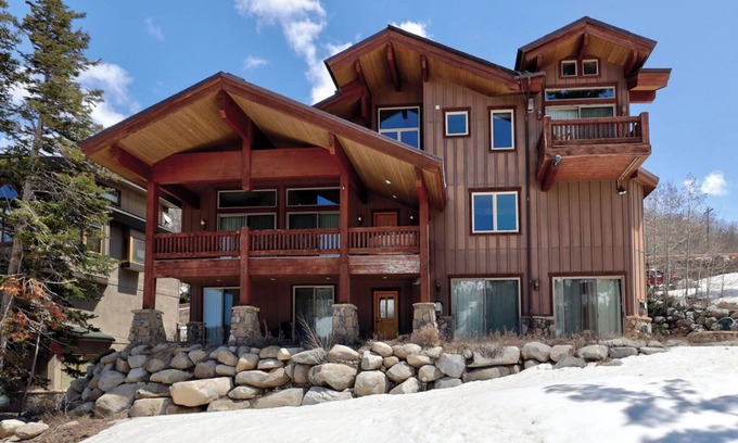 Salt Lake Mountain Resorts House | Monte Vista by Cottonwood Lodging
