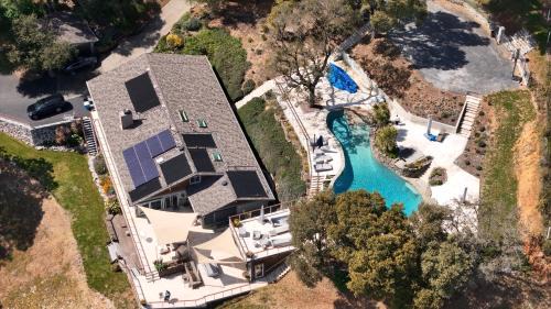 Silicon Valley Villa | Montebello Views