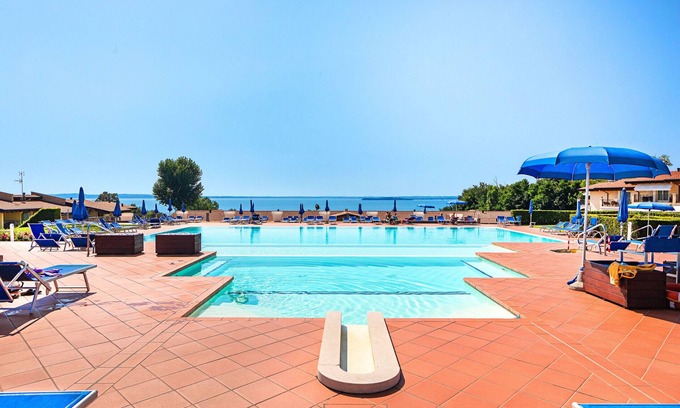 Manerba del Garda Apartment | Montecolo Resort 74 Apartment by Wonderful Italy