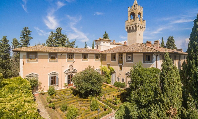 Montegufoni Other | Montegufoni 5 - Apartment with swimming pool