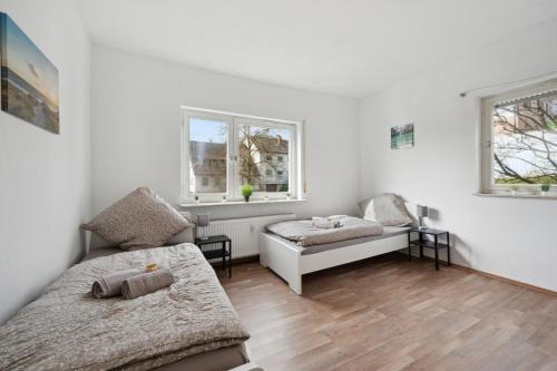 Kongen Apartment | Monteur und Worker Wohnungen in Köngen Kitchen,Wifi,Smart TV