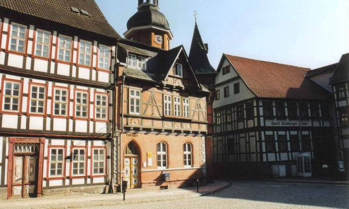 Langelsheim Apartment | Monteurwohnung Langelsheim 6 Personen