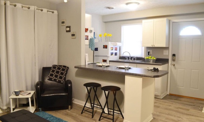 Owensboro Condo | Month+ stays - Private 1bd in central location