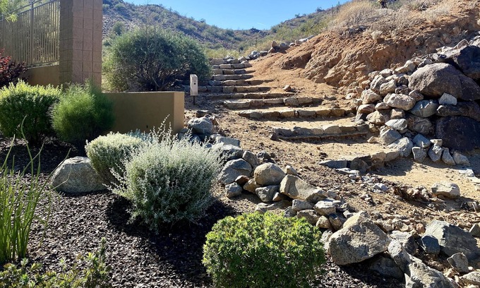 Sonoran Mountain Ranch House | Monthly Stays/Fabulous Location/Dog Friendly/King Bed/ Game Room/Private Yard