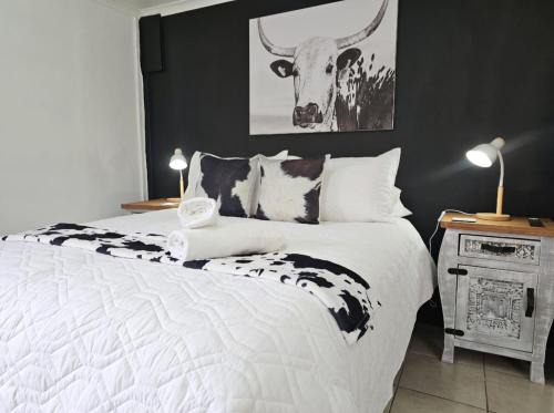 Kimberley Apartment | Moo Manor