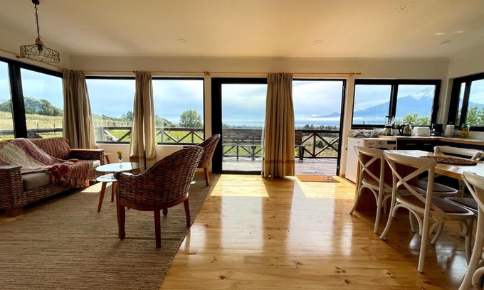 Ensenada House | Moon River Puerto Varas