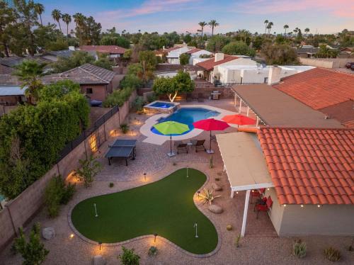 North Mountain House | Moon Valley-Pool Spa Foosball Ping Pong PutPut