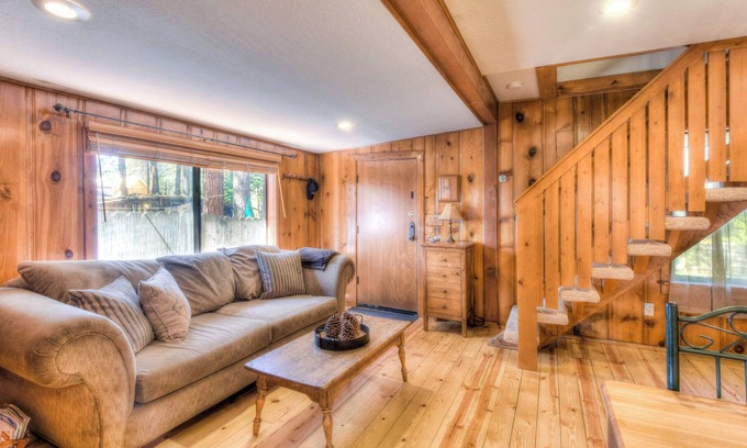 Kings Beach Cabin | Moonlight Cove w/Grill Tahoe Beach Next Door!