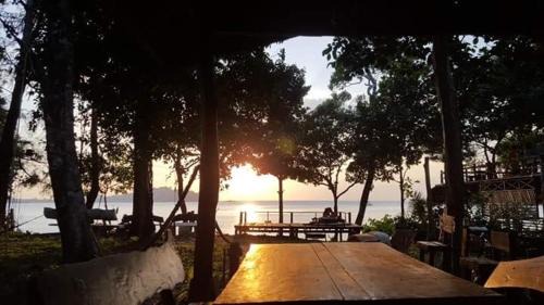 Ranong Ski Chalet | Moonshine Phayam beach resort & restaurant