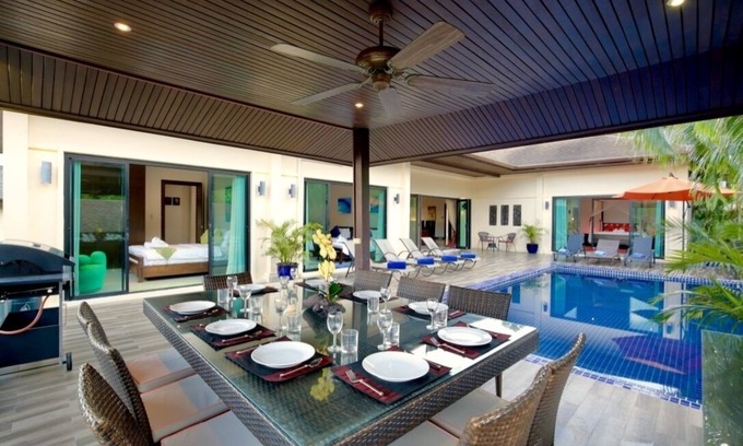 Rawai Villa | Moonstone Villa: 6 Bedrooms, Private Pool, Near Beach, sleeping 14 people
