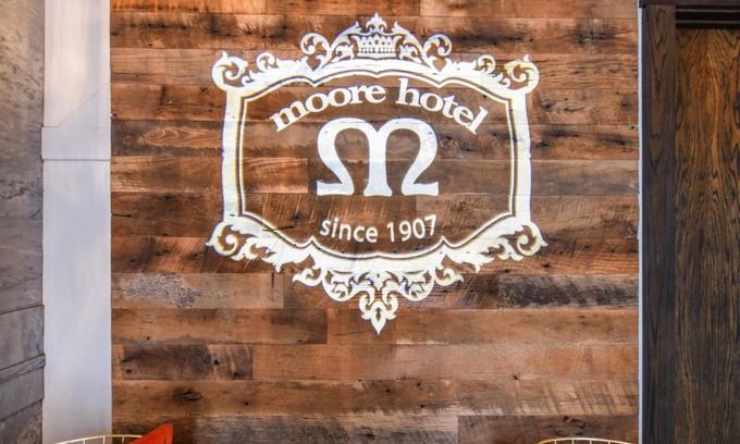 Downtown Seattle Hotel | Moore Hotel