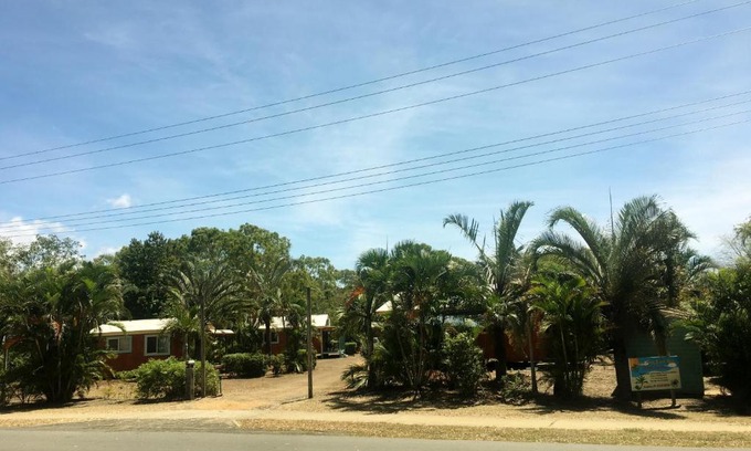 Moore Park Beach Apartment | Moore Park Beach Huts