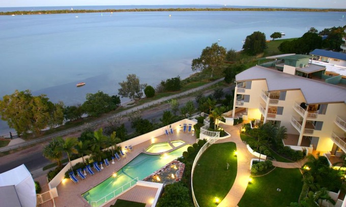 Golden Beach Resort | Moorings Beach Resort