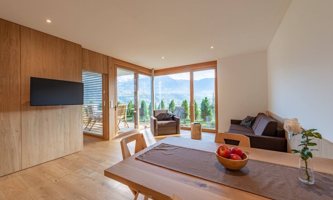 Marlengo Ski Chalet | Moosbichlerhof new chalet 55 sqm, panoramic view, pool near Merano, Merano Card.