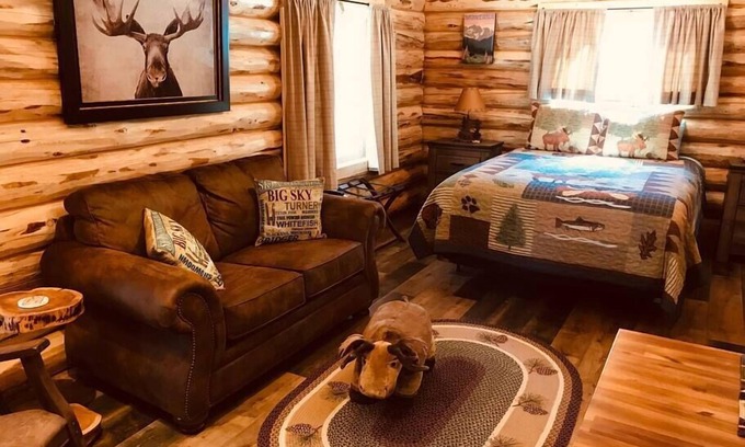 Kila Cabin | Moose Cabin at Cross WM Ranch - AC/Laundry included
