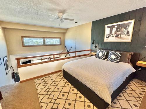 Lutsen House | Moose Mtn Retreat Ski in out Condo Pool Hot Tub Fire Pits