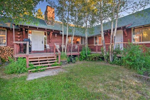 Walden House | Moose Park Lodge Charming Walden Retreat!