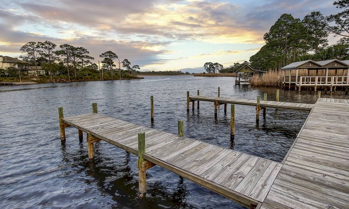 Grayton Beach House | 'More Grayter' * LAKE Views * Walk To Beach * Gorgeous 5 BR Grayton Beach home * Neighborhood pool