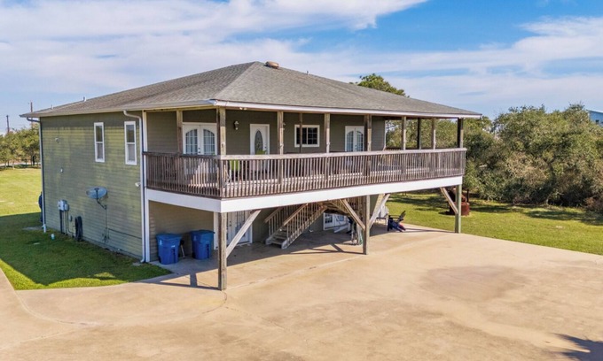 Port O Connor House | MORRIS RETREAT Large Luxury in POC