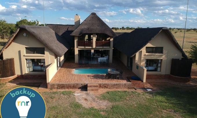 Leeupoort House | Moshate Lodge Zebula 4 Bedroom Holiday home