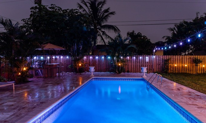 Boynton Beach House | Most Stylish Pool Home In Boynton Beach! Great area close to everything!