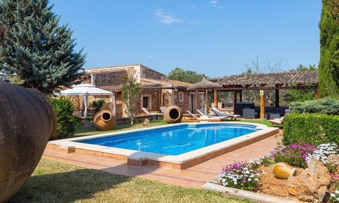 Sencelles Villa | Mostatxet - Beautiful villa with pool and garden in Sencelles