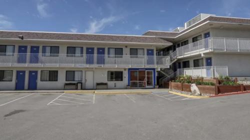 Casper Hotel | Motel 6-Casper, WY