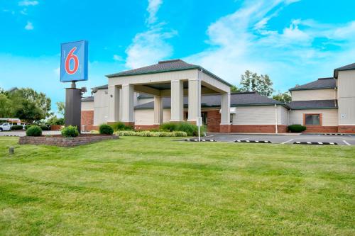 Georgetown Hotel | Motel 6 - Georgetown, KY - Lexington North