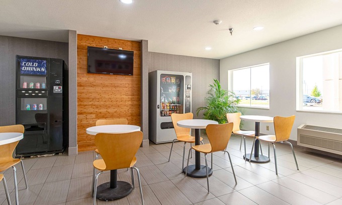 Lebanon Hotel | Motel 6 Lebanon, IN
