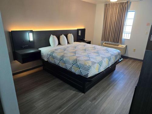 Oklahoma City Hotel | Motel 6 Oklahoma City OK Frontier City