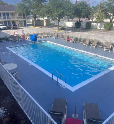 Northwest Orlando Hotel | Motel 6-Orlando, FL - Winter Park